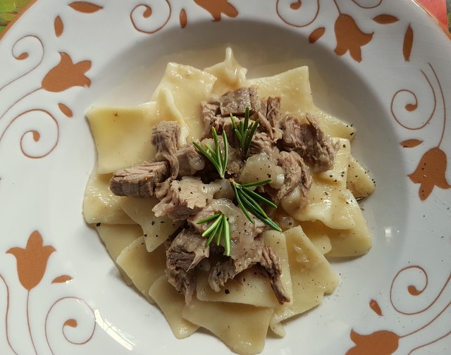 Pasta with Braised Veal and Onions (Maltagliati con L'aggrassatu) – The  Pasta Project