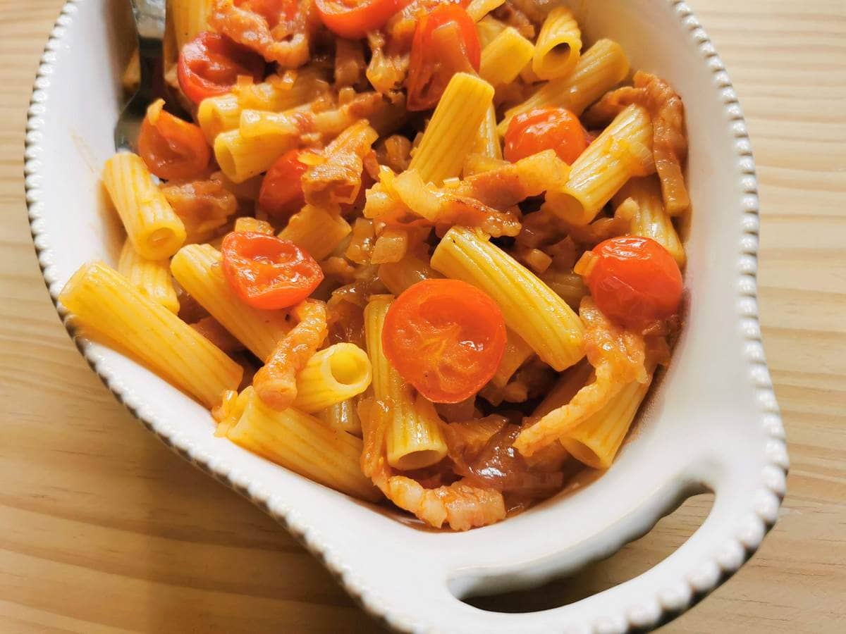 Rigatoni pasta recipe with shallots and guanciale.